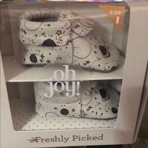 Freshly picked moccasins size 1